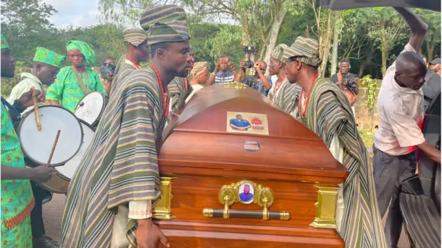 Dudu Heritage burial