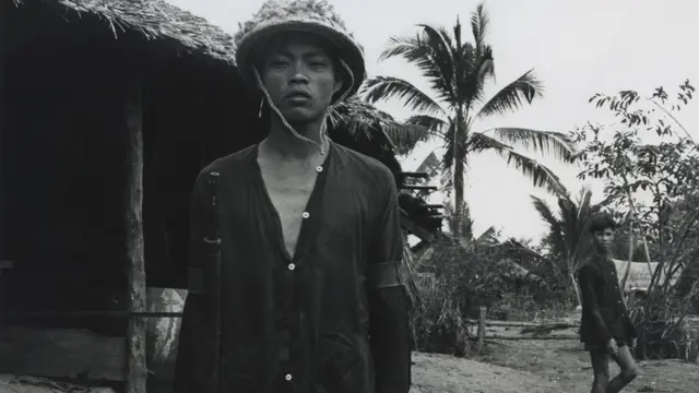 "Nhiều người đã cống hiến cuộc đời họ vào cái họ tin là thống nhất và giải phóng đất nước," đạo diễn Lynn Novick nói. Hình ảnh từ bộ phim.