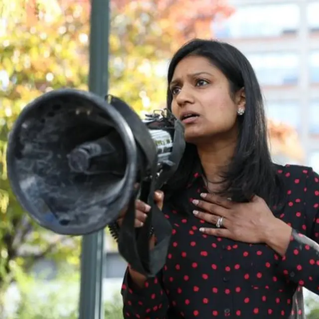 தனுஜா குப்தா