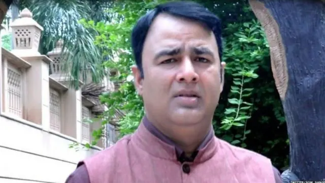 संगीत सोम