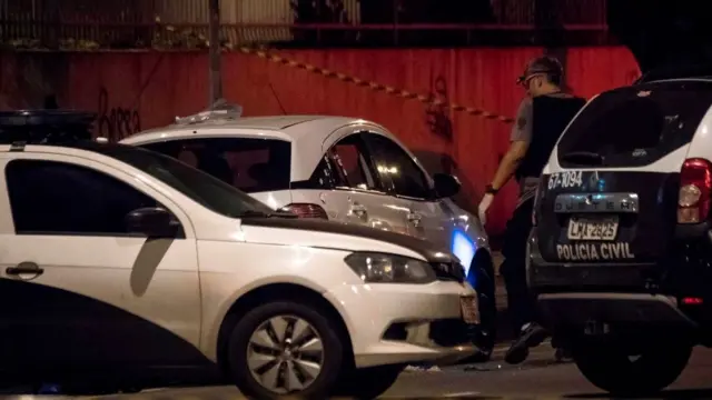 Imagen del auto baleado de Marielle Franco.