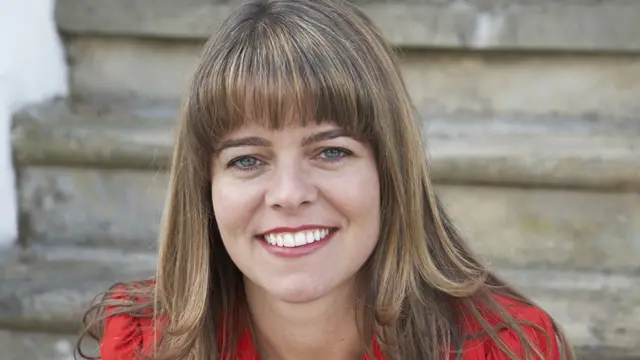 ክላውዲያ ሃመንድ