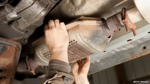 पैलेडियम, गाड़ियां