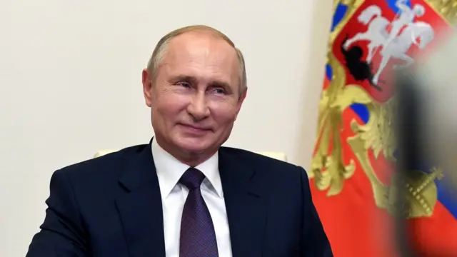 रशियाचे राष्ट्राध्यक्ष व्लादिमीर पुतिन
