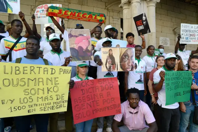 Des jeunes sénégalais manifestent en Espagne