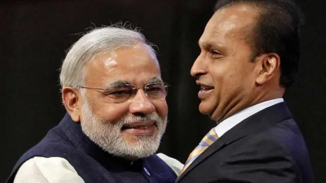 નરેન્દ્ર મોદી અને અનિલ અંબાણી