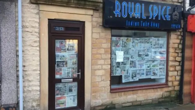 提供梅根李食物的皇家辣印度外卖店（Royal Spice Indian takeaway）