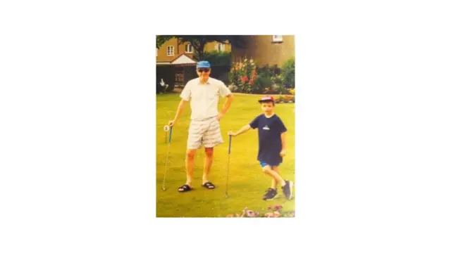 Ben Norris de niño con su padre