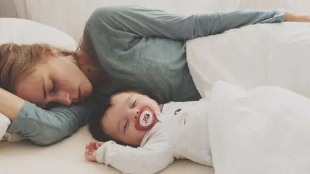 Мајка и беба