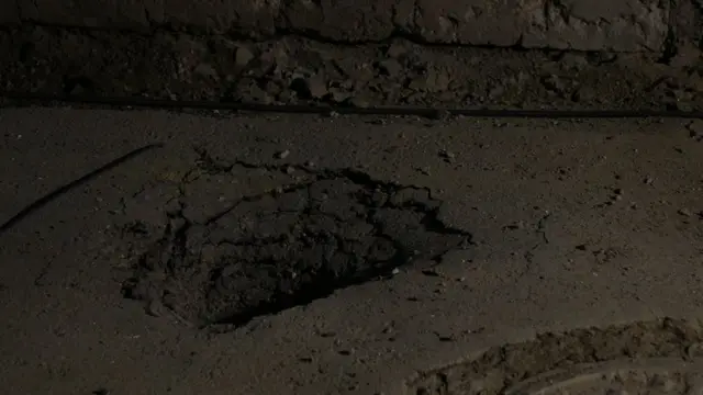 नख्नु विस्फोट