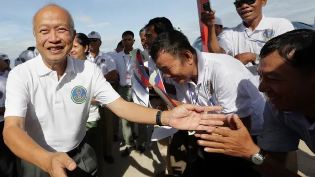 เจ้าชายนโรดม รณฤทธิ์ เป็นพระราชโอรสพระองค์ที่สองในพระบาทสมเด็จพระบรมนาถนโรดม สีหนุ และพระเชษฐาต่างพระมารดาของพระบาทสมเด็จพระบรมนาถ นโรดม สีหมุนี กษัตริย์กัมพูชาพระองค์ปัจจุบัน