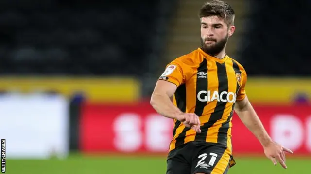 Hull City: Brandon Fleming agrees contract extension until summer 2023 -  BBC Sport