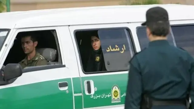 ઈરાનમાં 1979ની ઈસ્લામિક ક્રાંતિ પછીથી "મોરાલિટી પોલીસ"ના વિવિધ સ્વરૂપો જોવા મળ્યા છે.