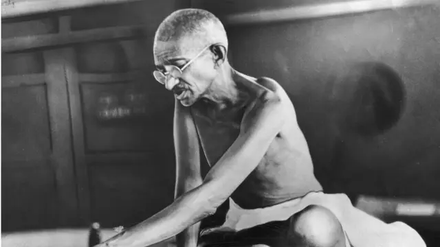 चर्चिल, इंग्लंड, भारत, महात्मा गांधी, बंगाल