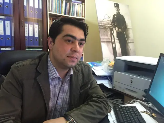 ښاروالۍ خپل دلایل لري، وایي لرغونې سیمې یې نه دي ویجاړې کړې او په وینا یې ویجاړ شوي زاړه دوکانونه به د پخوانۍ معمارۍ په بڼه بیا جوړېږي.