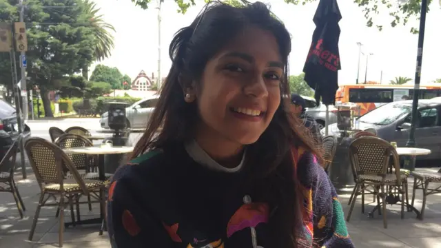 ศิมิรัญ ศรีนฤหล้า หรือ ซิมมี่