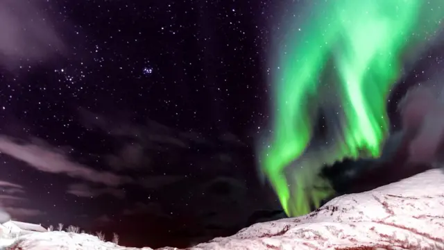 Норвежский остров Соммарёй обратил на себя внимание, объявив, что хочет отказаться от понятия времени. Оказалось, эта идея выглядит привлекательной в глазах многих