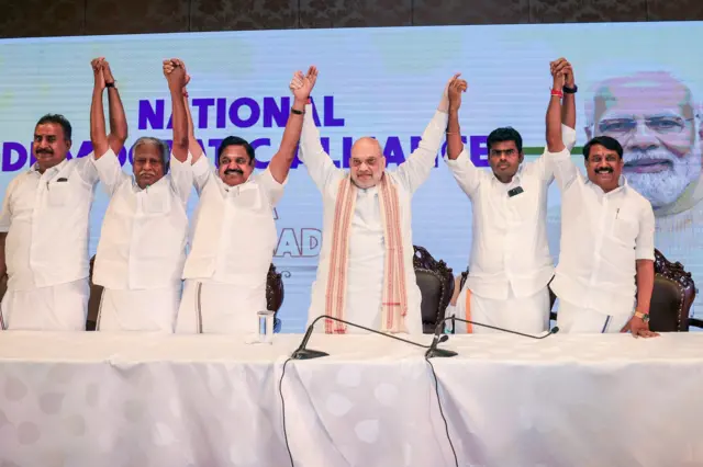 எடப்பாடி பழனிசாமி, அமித் ஷா 