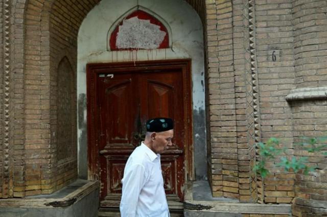 Au total, depuis 2020, environ 1 300 mosquées ont été fermées ou transformées dans la région de Ningxia, selon les experts.