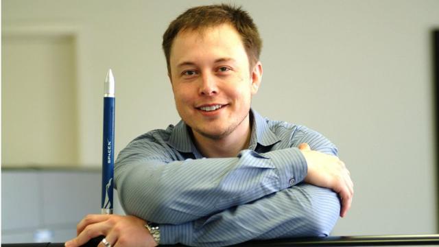Elon Musk em 2004