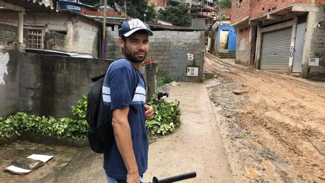 O faxineiro Gilmar Moreirajogar truco online gratisruajogar truco online gratisocupaçãojogar truco online gratisFranco da Rocha