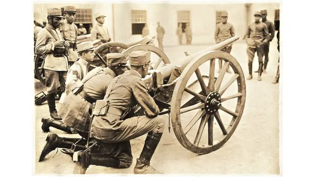 Revoluçãoroulette1924