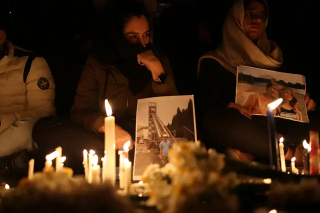 یادبود جانباختگان سقوط هواپیمای اوکراین