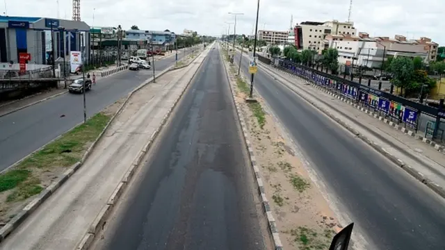 Yadda babbar hanyar Ikorodu ta Legas ta zama wayam sakamakon dokar hana fita da aka saka a jihar.