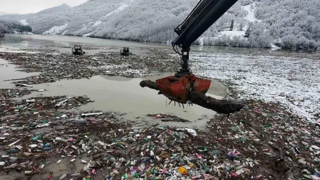 Potpećko jezero, reke, zagađenje
