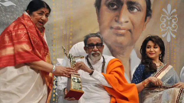 लता मंगेशकर, बाल ठाकरे और माधुरी दीक्षित