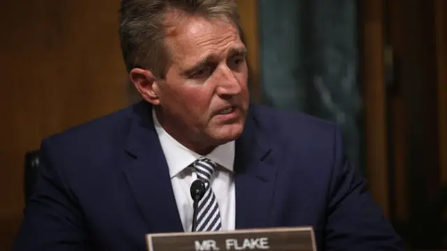 El senador republicano de Arizona Jeff Flake.