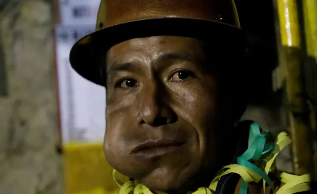 Minero mascando coca