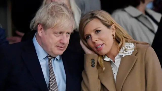 ဘောရစ်ဂျွန်ဆင်နဲ့ သူ့ဇနီးလောင်း မစ္စဆင်းမွန်း