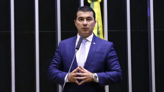 O deputado Luis Carlos Miranda na Câmara dos Deputados