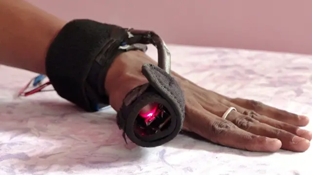 உடலில் ஆக்சிஜன் அளவை கணிக்கும் கருவி