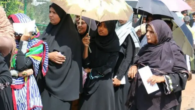 මුස්ලිම්