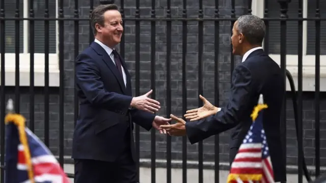 David Cameron nat Barack Obama imbere ya 10 Downing Street