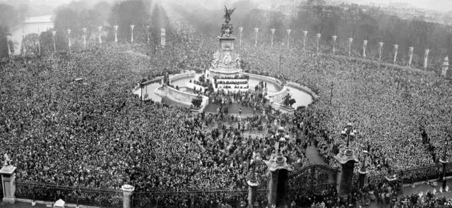 महारानी और प्रिंस फ़िलिप