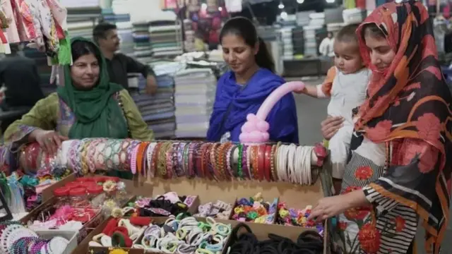 इम्रान खान, पाकिस्तान