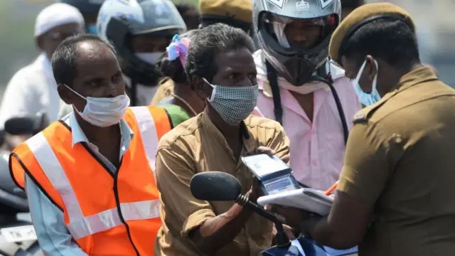 காவல்துறை