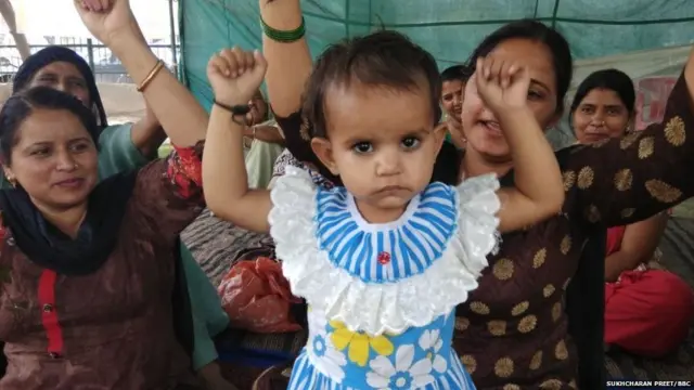 ਆਂਗਨਵਾੜੀ ਵਰਕਰਾਂ ਦਾ ਧਰਨਾ