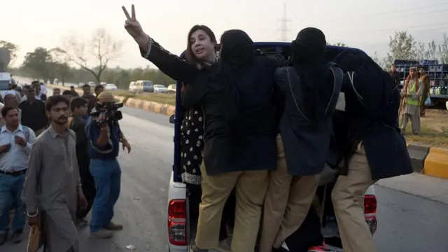 تحریک انصاف کا دھرنا