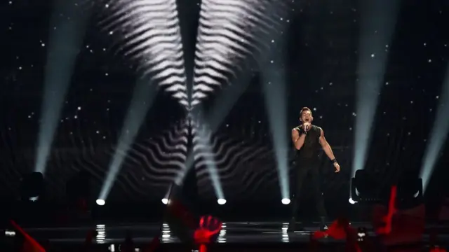 исполнитель из Израиля Имри Зив