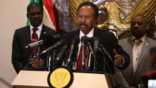 L'opposant Al-Sadiq al-Mahdi critique le gouvernement du premier ministre