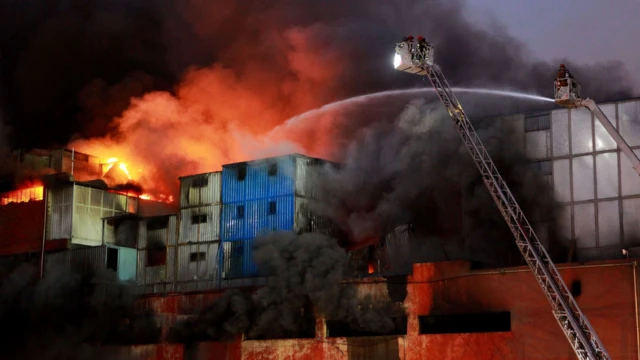 Incendio en galería Nicolini