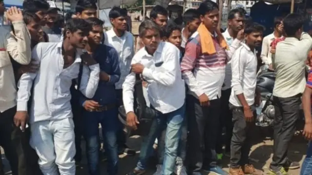 હિજરત કરી રહેલાં પરપ્રાંતીયો