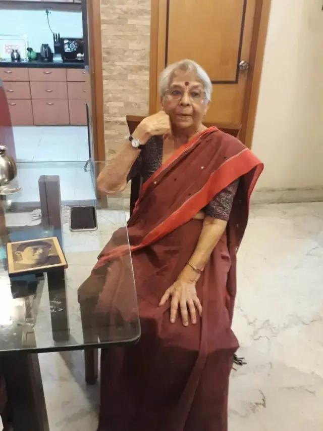 अभिजीत की मां निर्मला बनर्जी