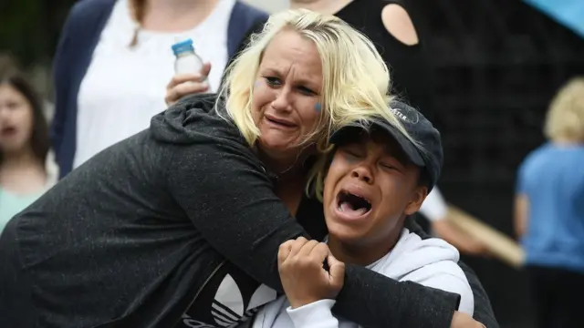 Прибічники Чарлі протестували під Високим судом