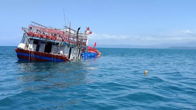 brod za koji je policija verovalo da je korišćen za krijumčarenje ljudi