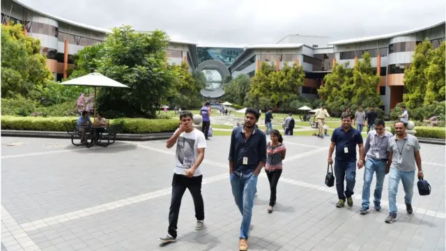 ఎత్తు అనేది ఉద్యోగుల ప్రమోషన్లలో ప్రభావం చూపుతుందా?